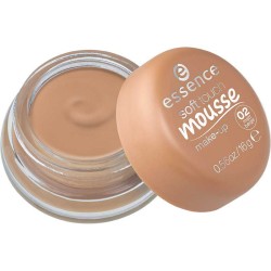 ESSENCE Fond de teint « soft touch mousse »